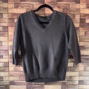 Women’s Used Jeanna Pierre Gray V-Neck Sweater Large